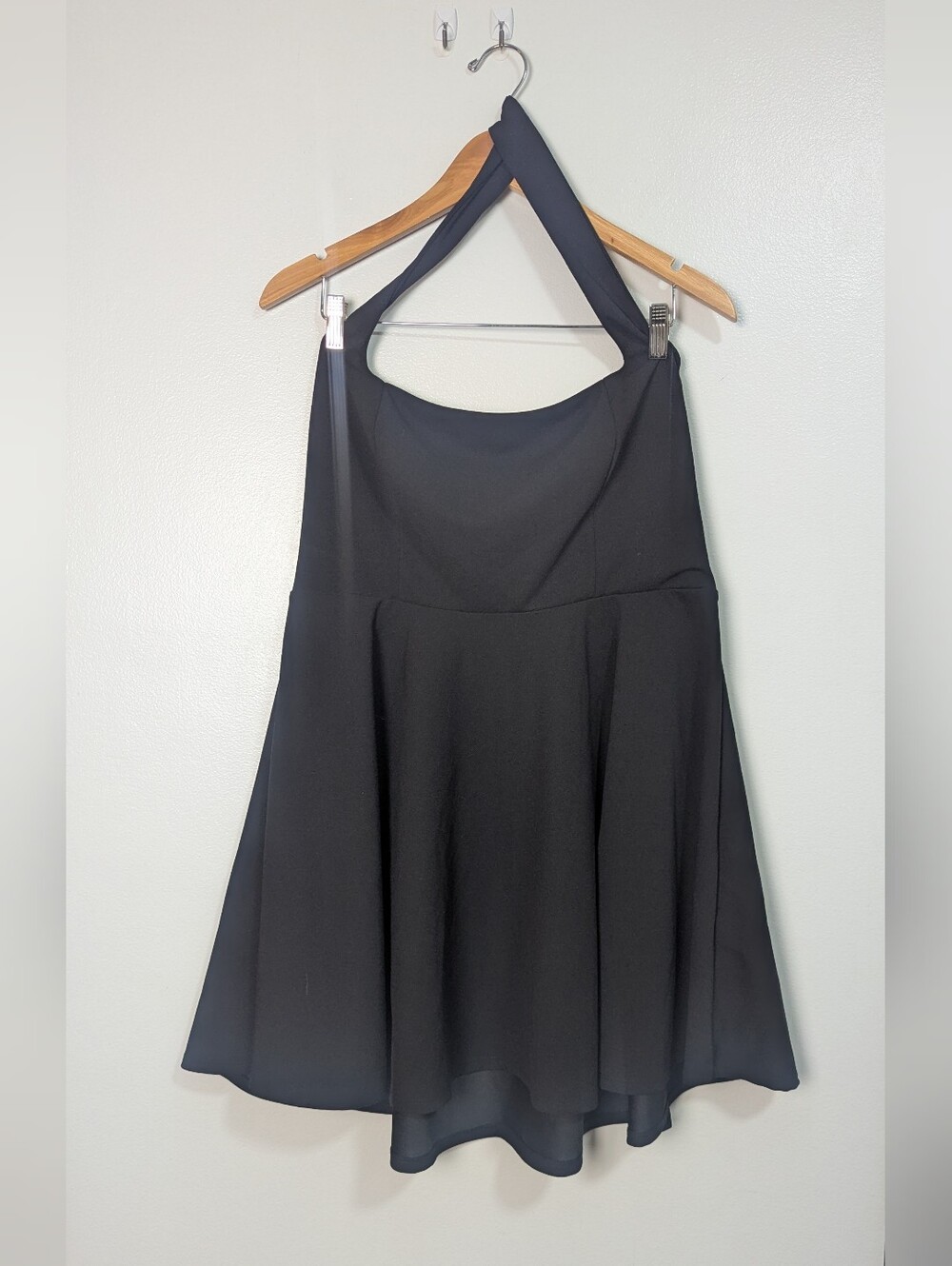 Fashion Nova Size XL Black Halter Neck Fit & Flare Skater Mini Dress